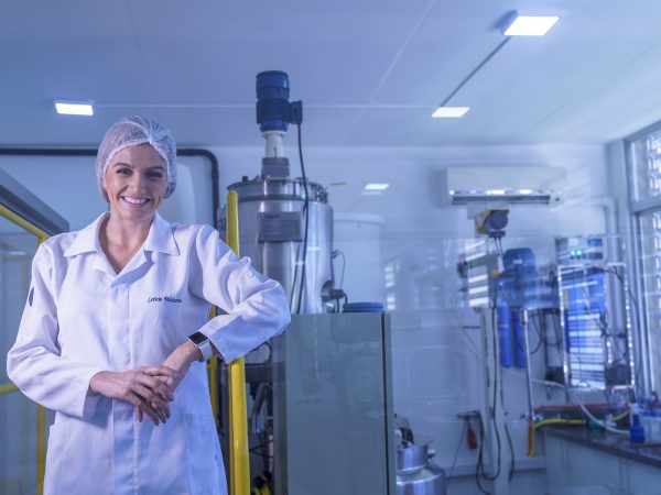 Nanotecnologia ganha espaço nas indústrias da moda, dos cosméticos e da eletrônica