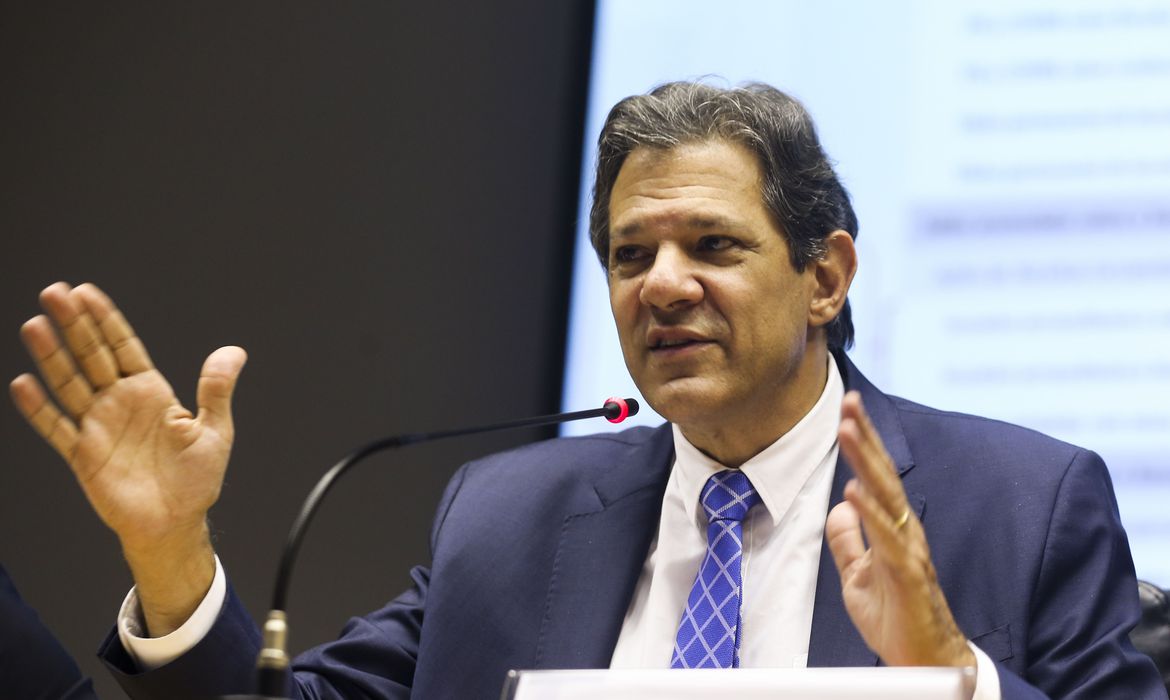 Haddad diz que não há impedimento para Brasil pleitear adesão à OCDE