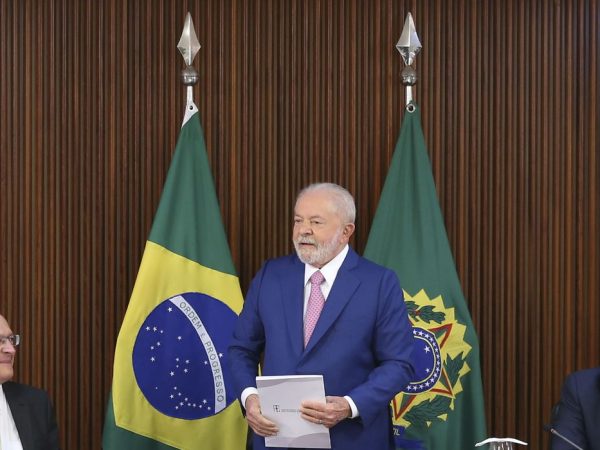Lula diz que terá a mais importante relação com o Congresso Nacional