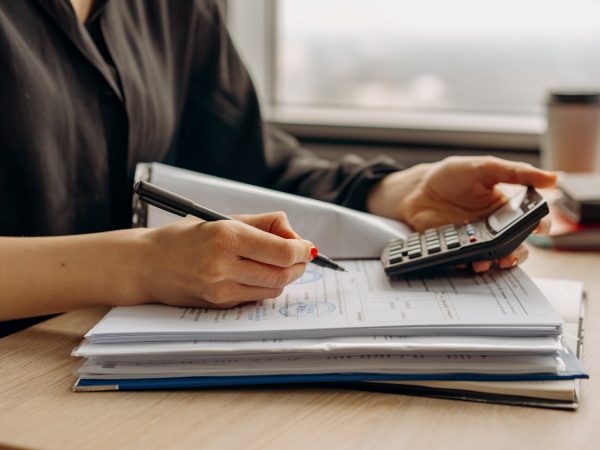 Fas+Simples discute sobre um dos maiores pacotes de desoneração tributária criado nos últimos anos para os setores de eventos e de turismo