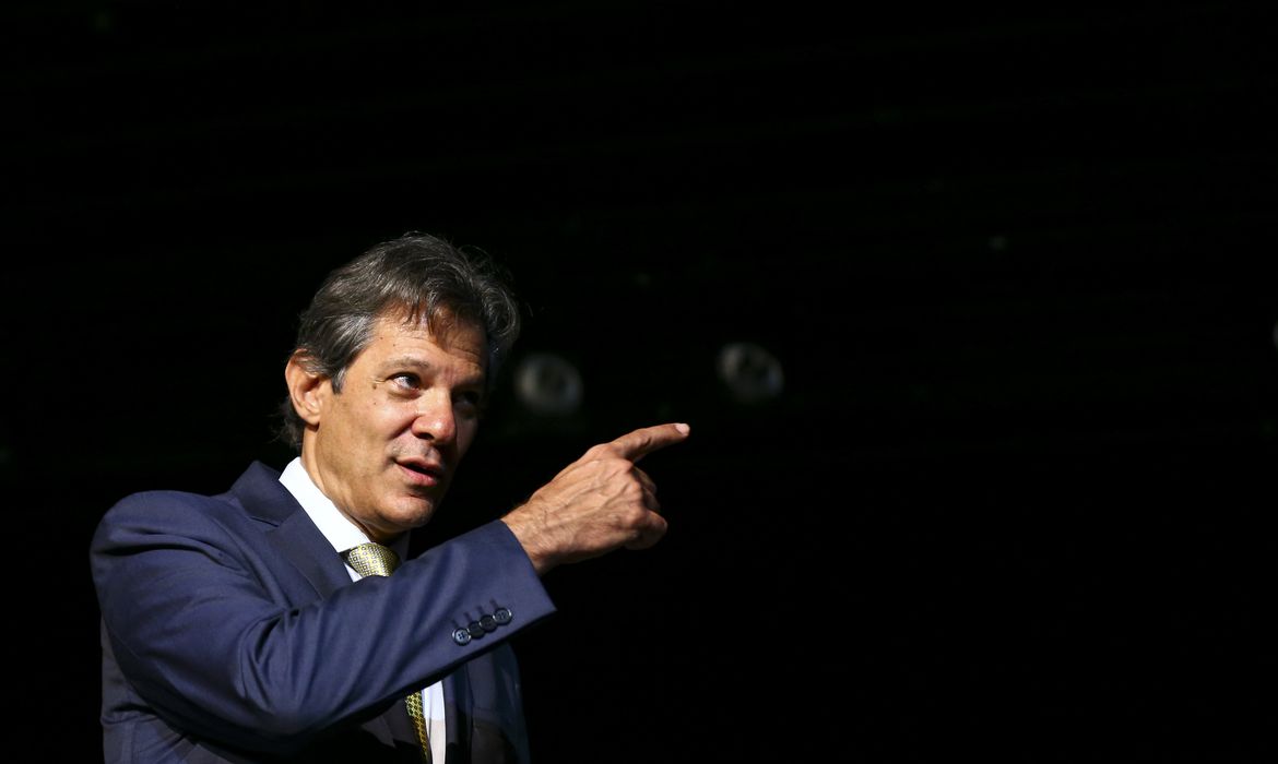 Haddad diz que enviará proposta de âncora fiscal até abril