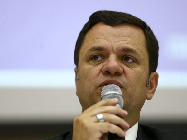 Torres nega interferência e diz à PF que viajou à BA antes das eleições para vistoriar obra