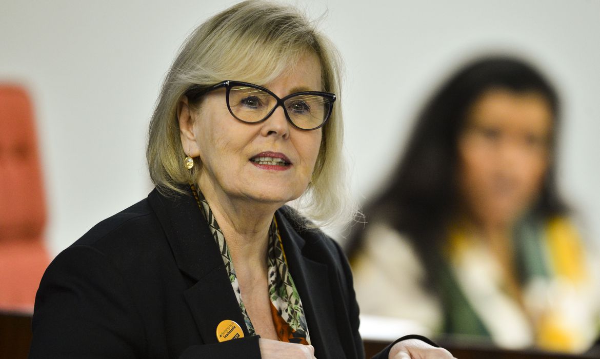 Rosa Weber e Janja defendem maior participação de mulheres no poder
