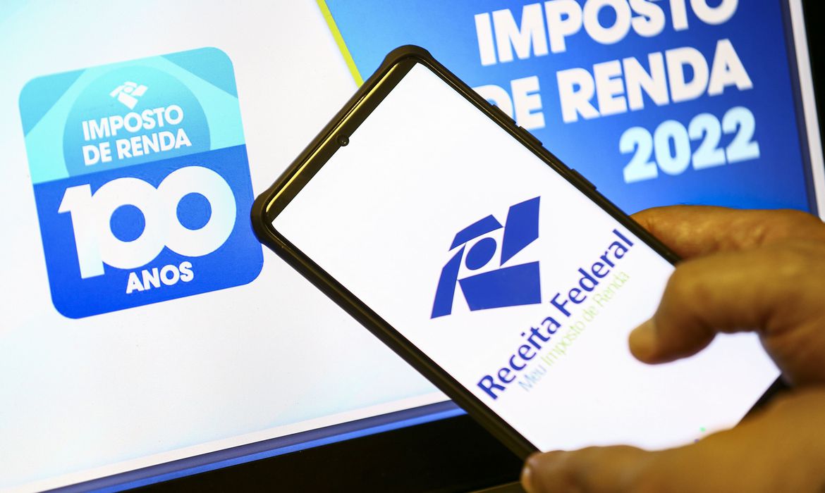 Entrega do Imposto de Renda 2023 começa nesta quarta (15) com prazo maior e novidades
