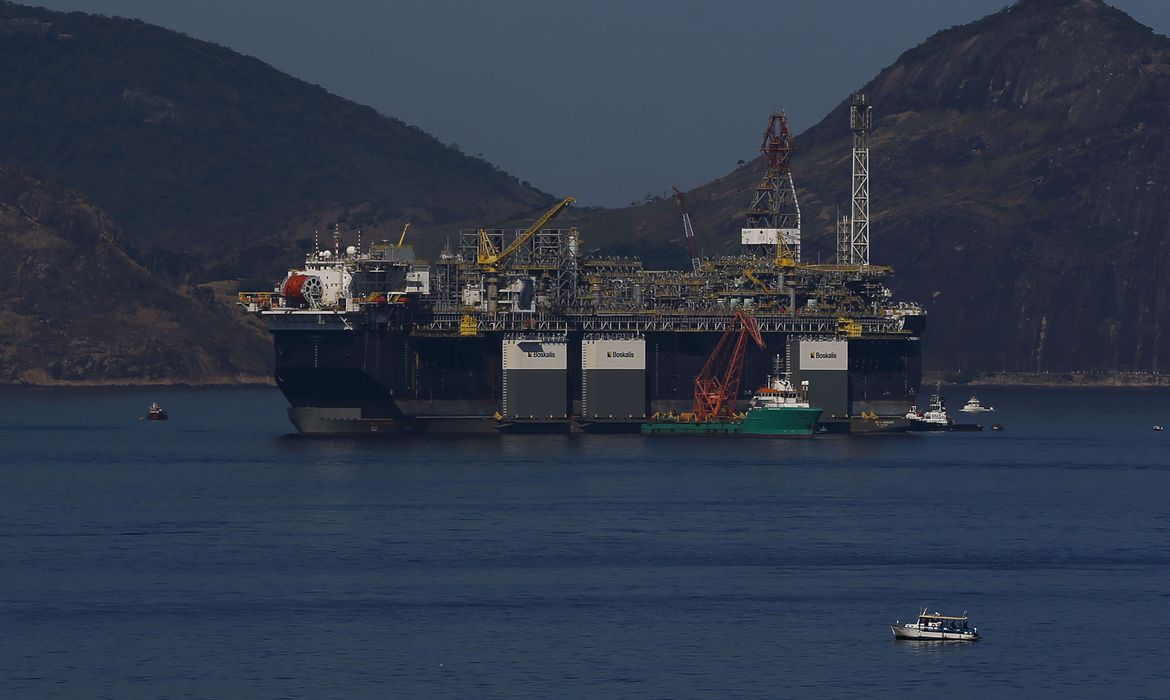 Contratos em regime de partilha de produção batem recorde em janeiro
