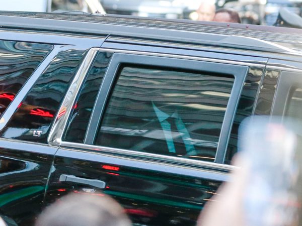 Trump vira 1º ex-presidente dos EUA réu em caso criminal e alega inocência
