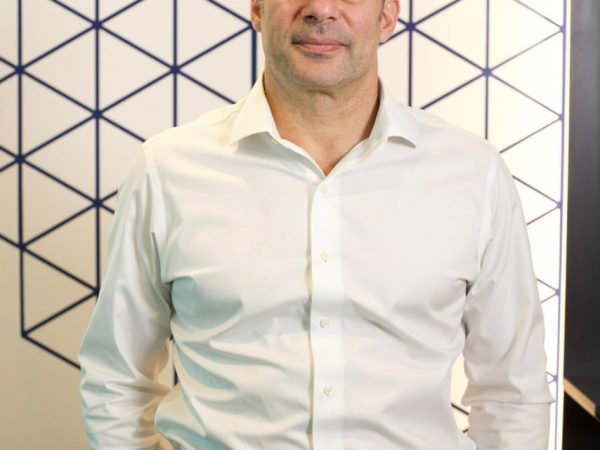 Lucro & geração de Caixa, tão perto e tão distantes