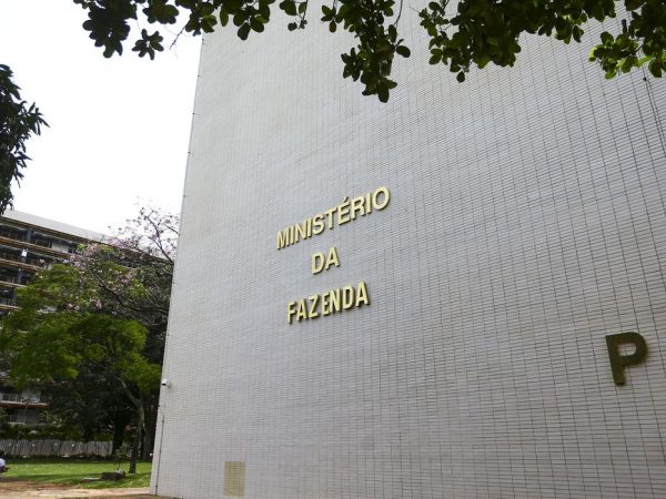 Ministério anuncia medidas para ampliar crédito e investimentos