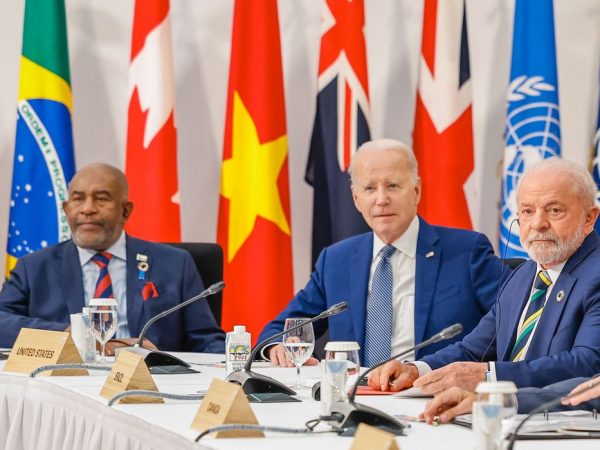 Após G7, Lula mantém posição sobre guerra na Ucrânia