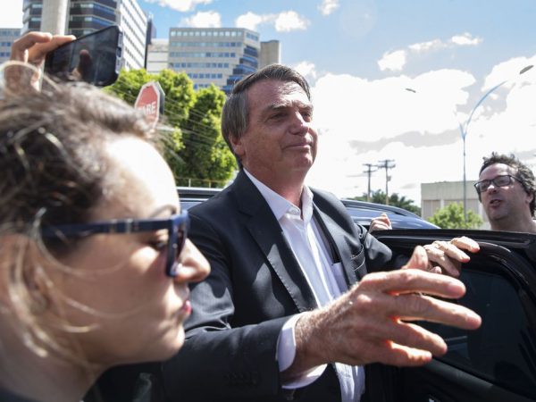 STF tira sigilo de operação de fraude em cartão de vacina de Bolsonaro