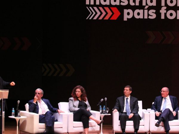 Lula prega paciência em negociações sobre estrutura ministerial