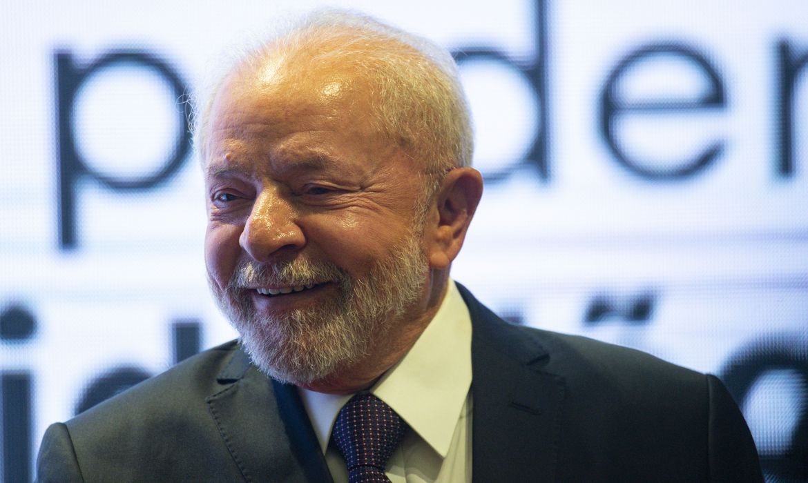 Lula pediu a Haddad que reoneração do diesel fosse menor em 2023