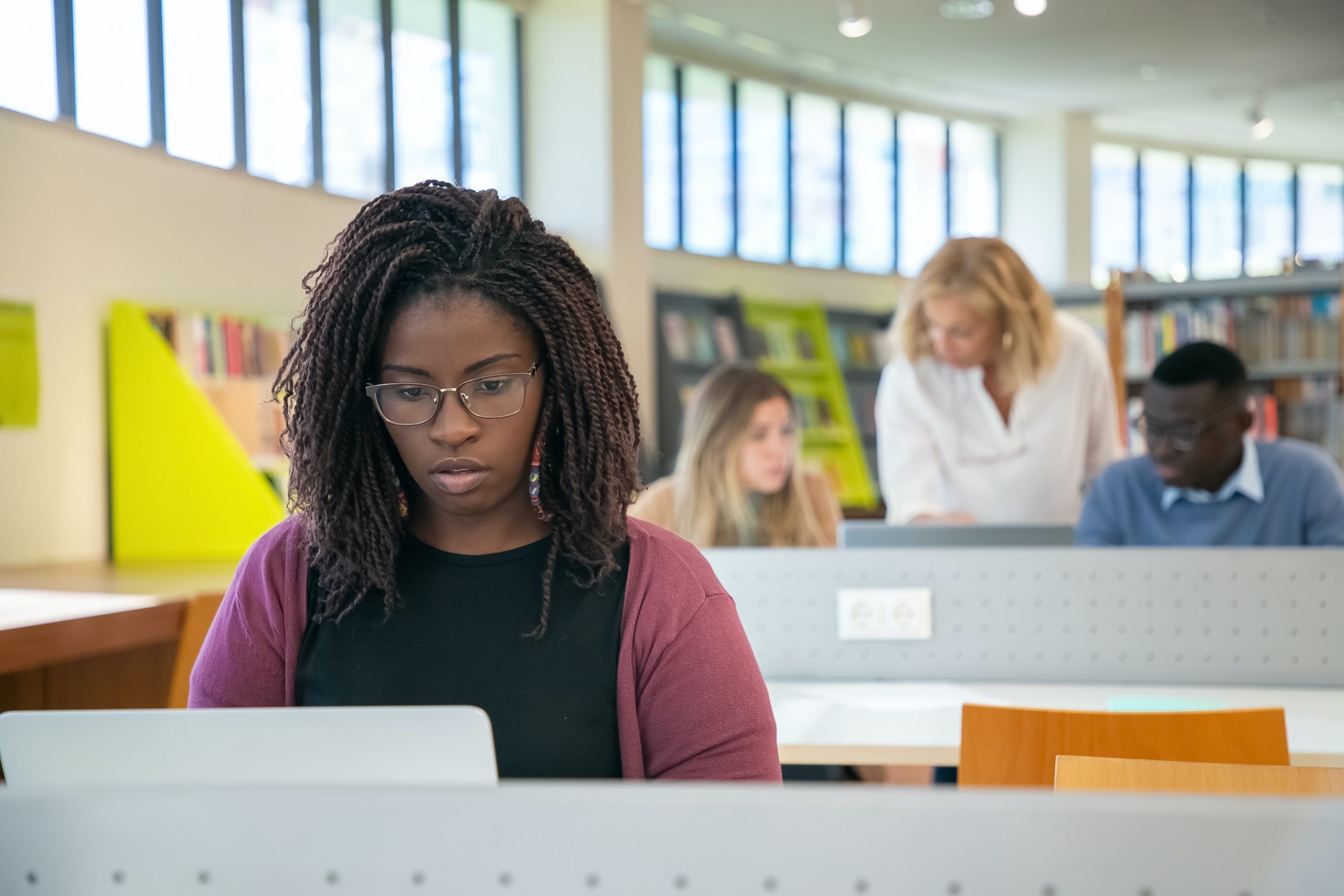 Semana acadêmica de comunicação oferece workshops e palestras gratuitas para estudantes e profissionais da área