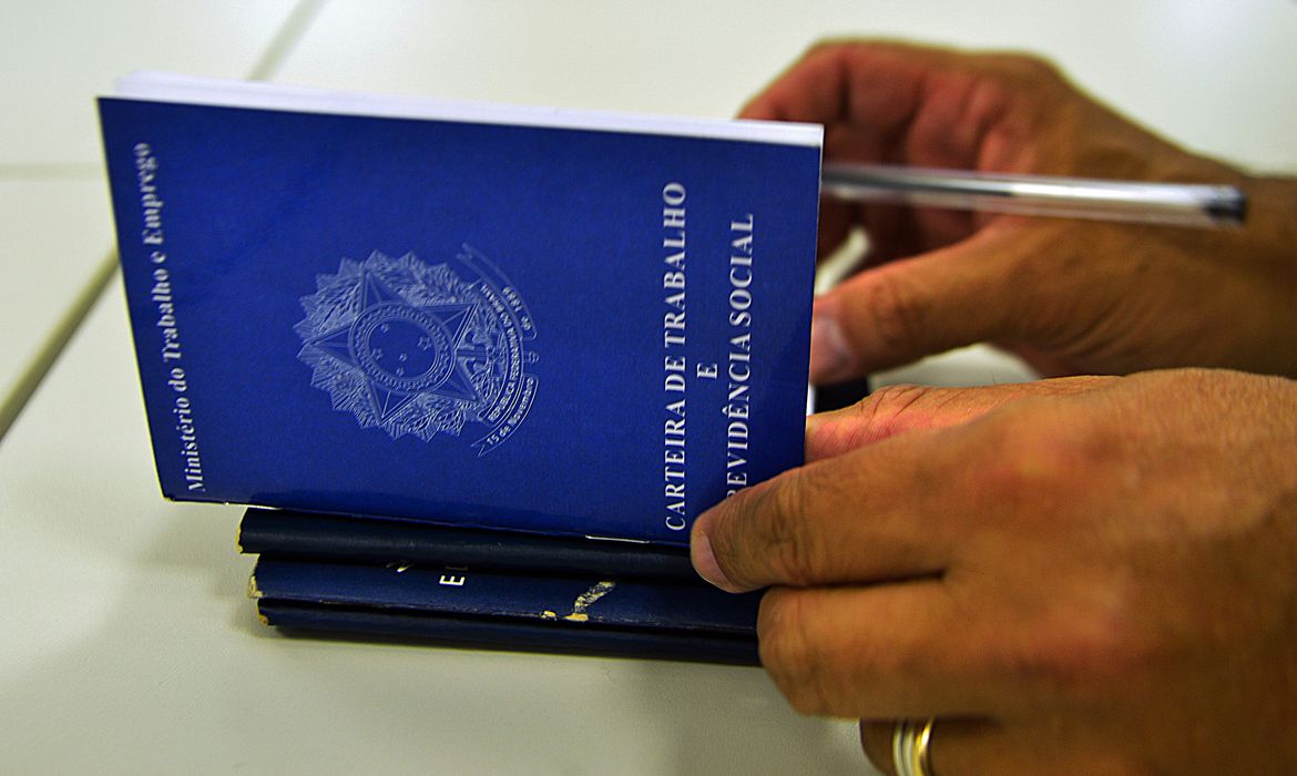 Empresa que adere ao Refis termina com menos empregos que as demais, segundo estudo