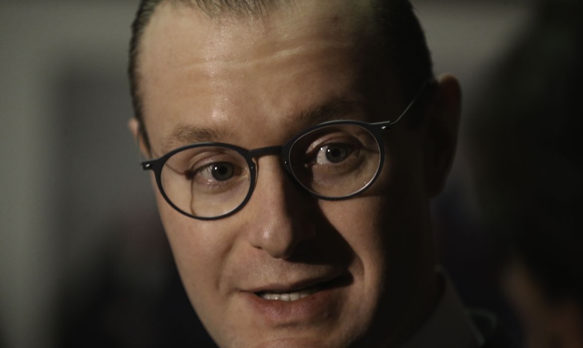 Saiba quem é Cristiano Zanin, ex-advogado de Lula indicado ao STF