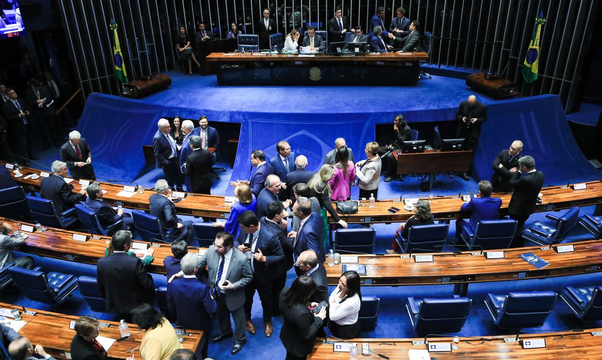 Senado aprova texto do novo marco fiscal com mudanças