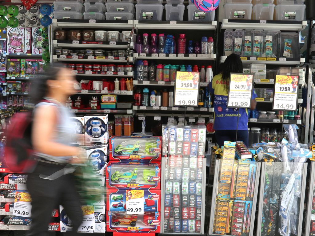 Governo cria regras para compras internacionais online de até US$ 50