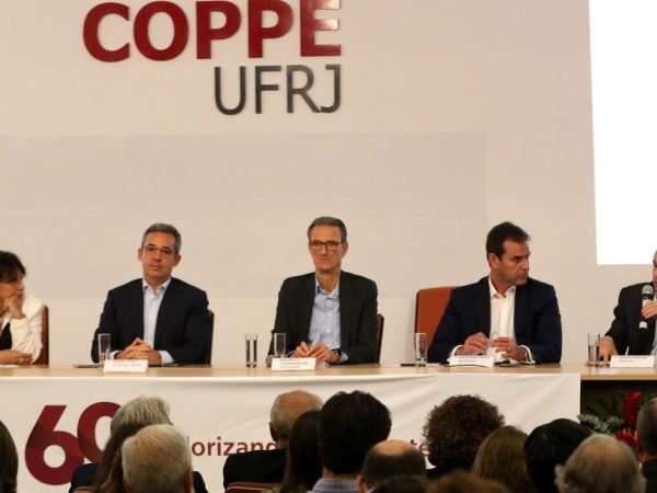 Centro une setor energético e academia na busca por baixo carbono