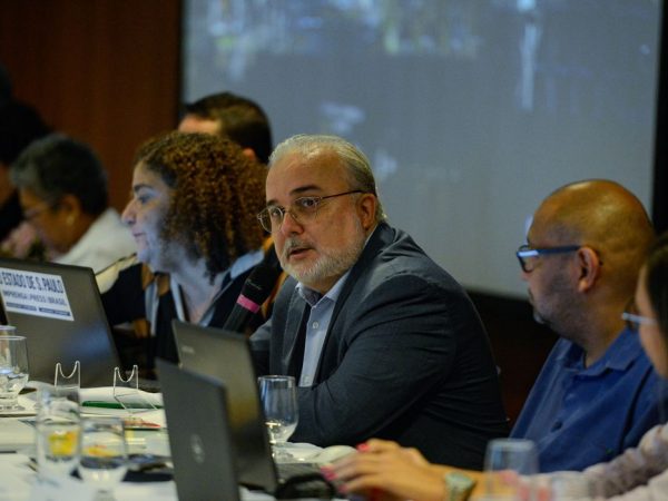 Política de preços da Petrobras é boa para o país, diz Prates