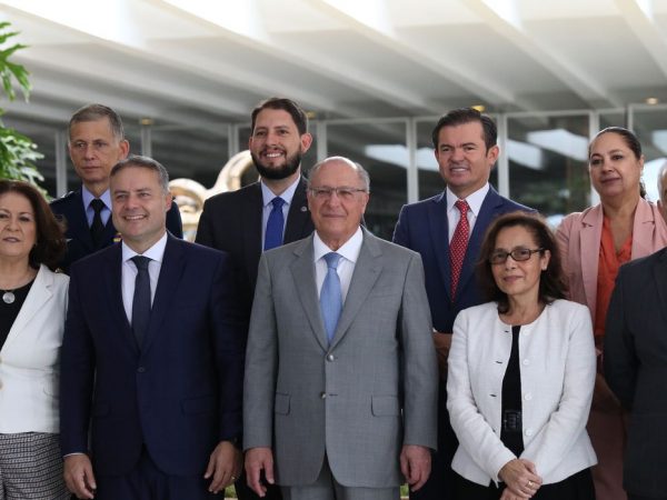 Investimentos no Brasil ajudarão China a atender demanda interna