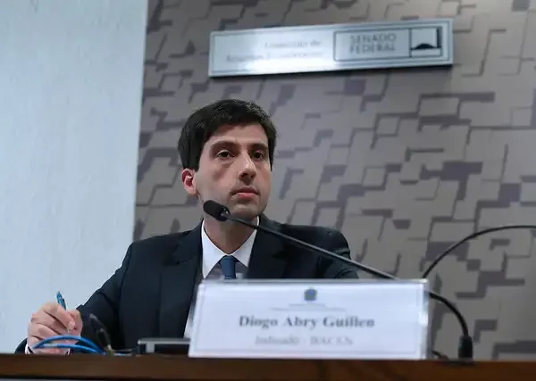 É preciso confiança maior para intensificar redução dos juros, diz diretor do BC