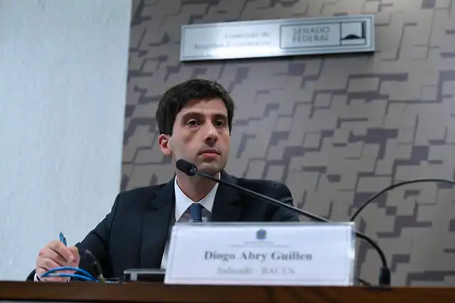É preciso confiança maior para intensificar redução dos juros, diz diretor do BC