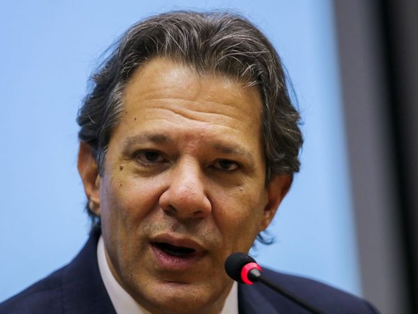 Haddad estima que precatórios caiam para R$ 7 bilhões 