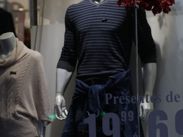 Dia dos Pais deve movimentar R$ 7,6 bilhões em vendas, estima CNC