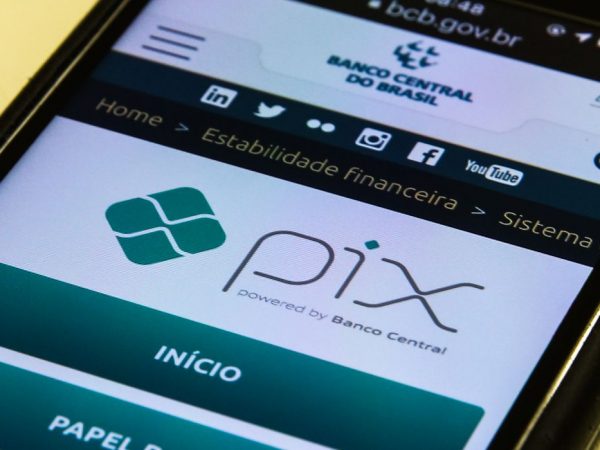 Pix bate recorde e supera 140 milhões de transações em um dia