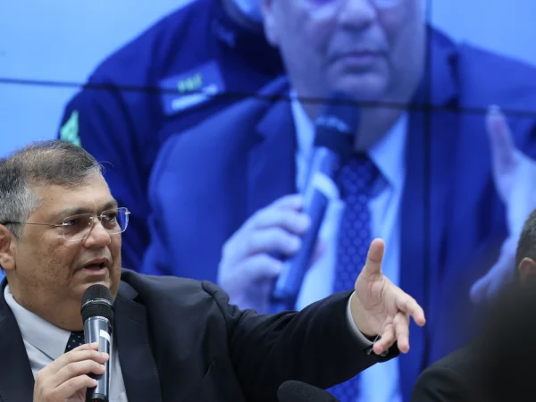 Dino nega cortes orçamentários para segurança pública em 2024