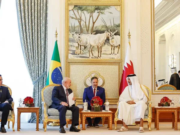Brasil voltou a participar da geopolítica mundial, diz Lula no Catar