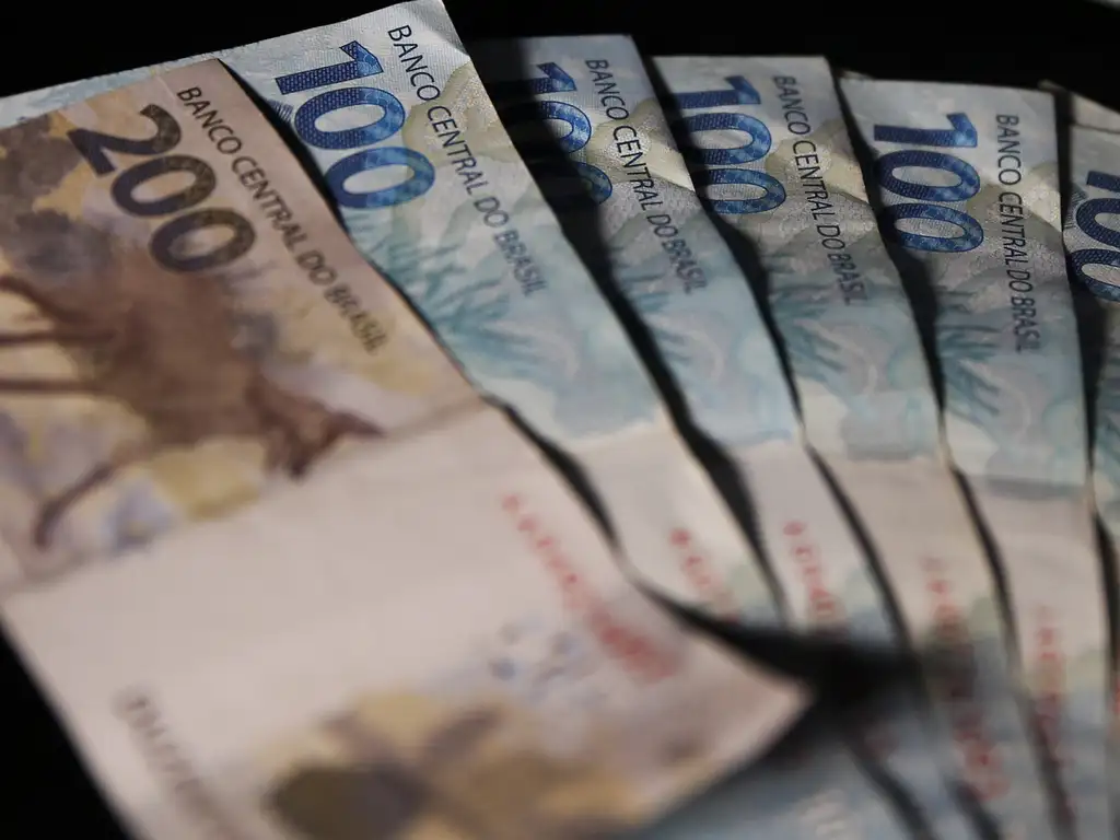 Reforma tributária poderá deixar setor de serviços mais caro