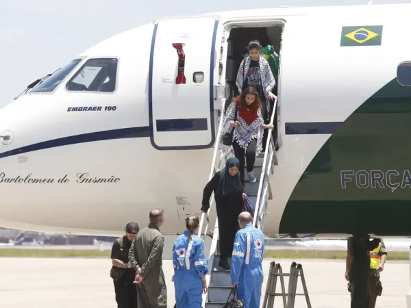 Brasil envia para Israel e Egito lista para saída de Gaza com 86 nomes