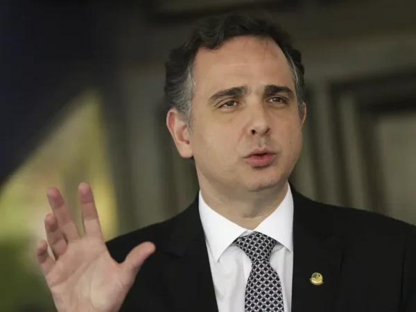 Pacheco: ministros do STF não se sobrepõem ao Congresso e ao Planalto