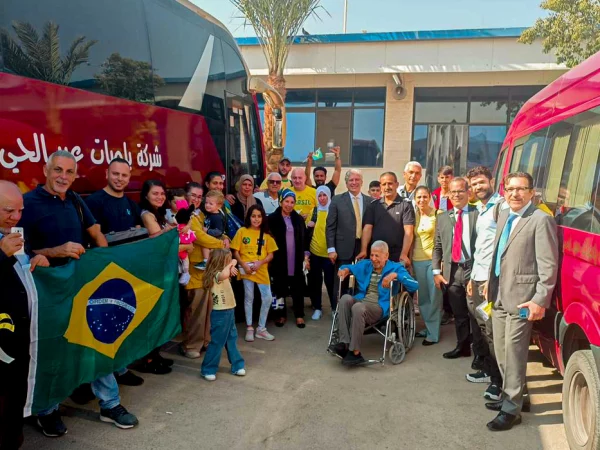 Grupo de 32 brasileiros é resgatado da Cisjordânia, na Palestina