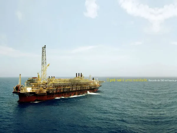 Produção de petróleo e gás natural registra recorde em novembro