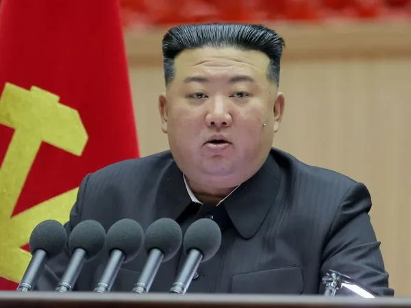 Coreia do Norte ordena aceleração de preparativos de guerra