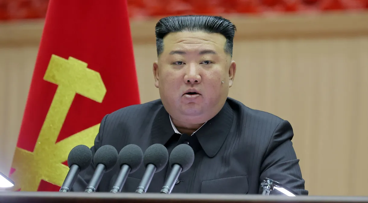 Coreia do Norte ordena aceleração de preparativos de guerra