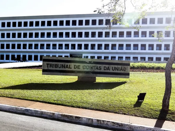 TCU aprova auditoria em presentes recebidos por Lula em 2023