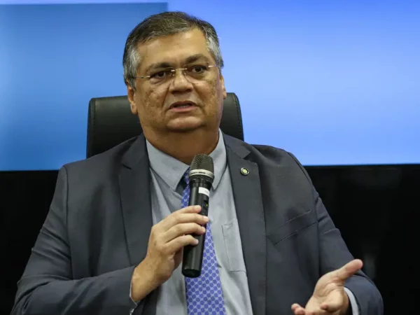 Flávio Dino defende criação de Conselho Nacional das Polícias