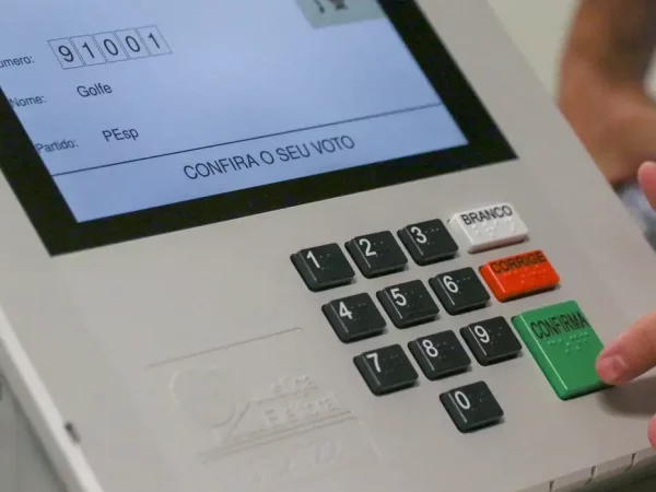 TSE: entidade não encontra falhas em código-fonte da urna eletrônica
