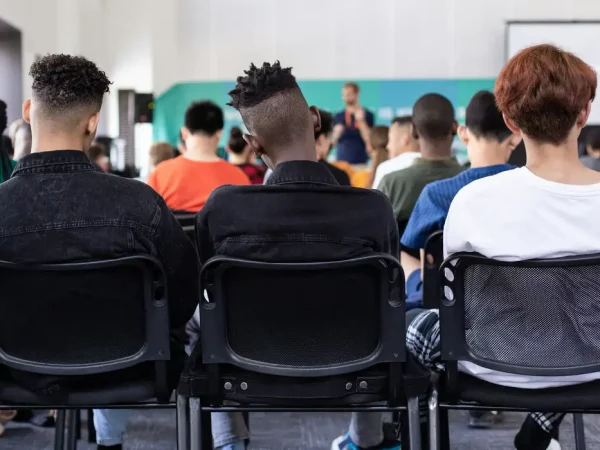 Ministério do Planejamento publica edital de concurso com 100 vagas
