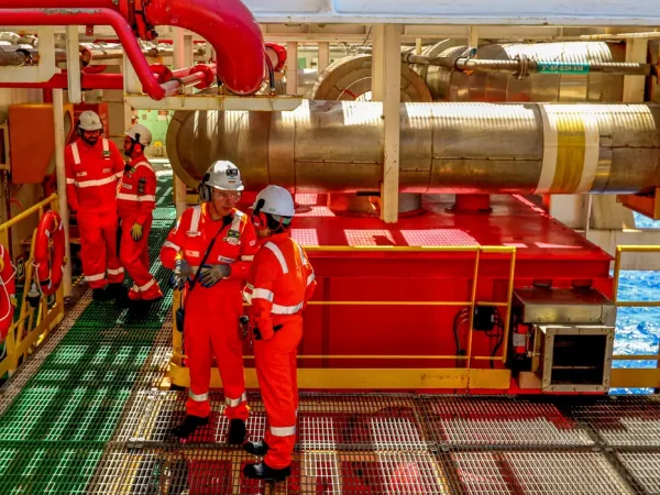 Chinesa CNOOC arrematou 500 mil barris de petróleo do pré-sal