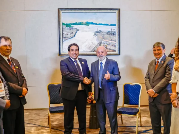 Lula se reúne com presidentes africanos e fala em “sul global” forte