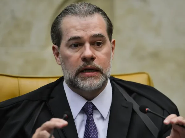 Toffoli retira sigilo de investigação envolvendo ONG e a Lava Jato