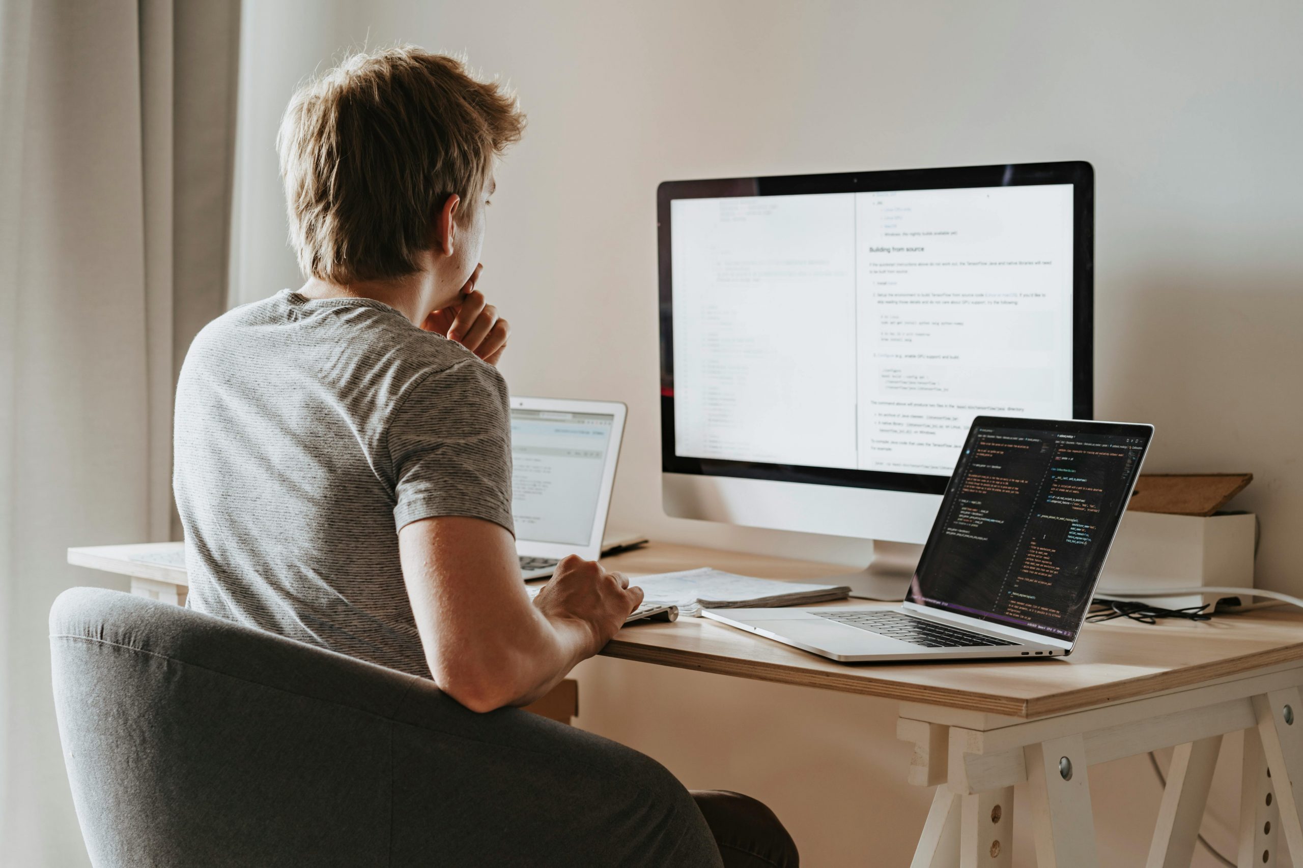 Programa de formação para gestores e empreendedores acontece gratuitamente