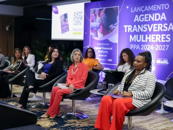 Plano prevê reduzir em 10% diferença salarial entre homens e mulheres