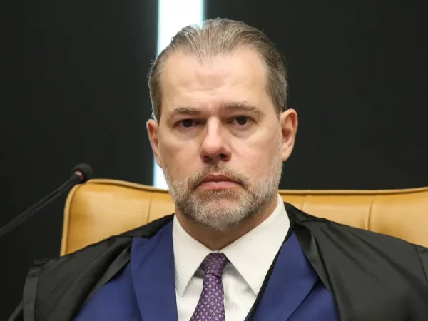 Toffoli determina PF a aprofundar investigação sobre agressão a Moraes