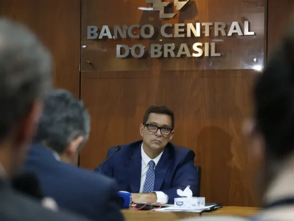 Dívida soberana global deve se tornar foco de atenção, diz Campos Neto