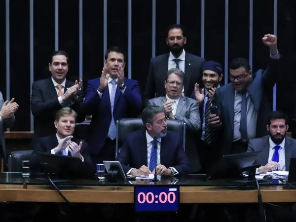 Câmara aprova programa para setor de eventos com teto de R$ 15 bilhões